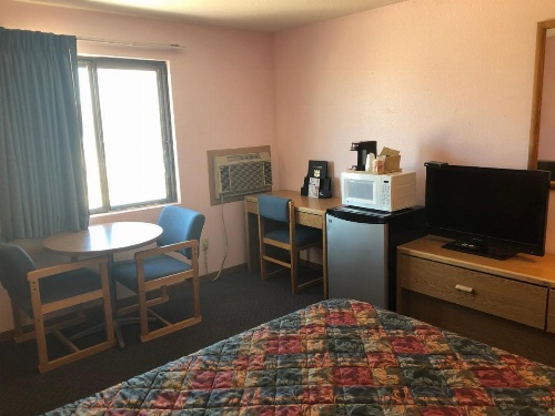 Executive Inn image 8