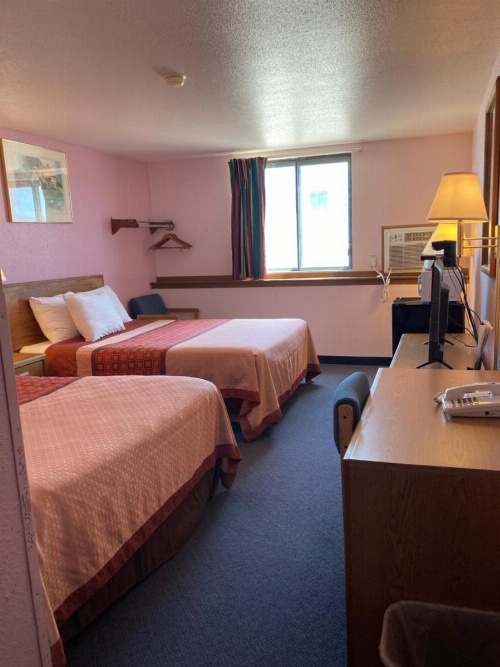 Executive Inn image 19