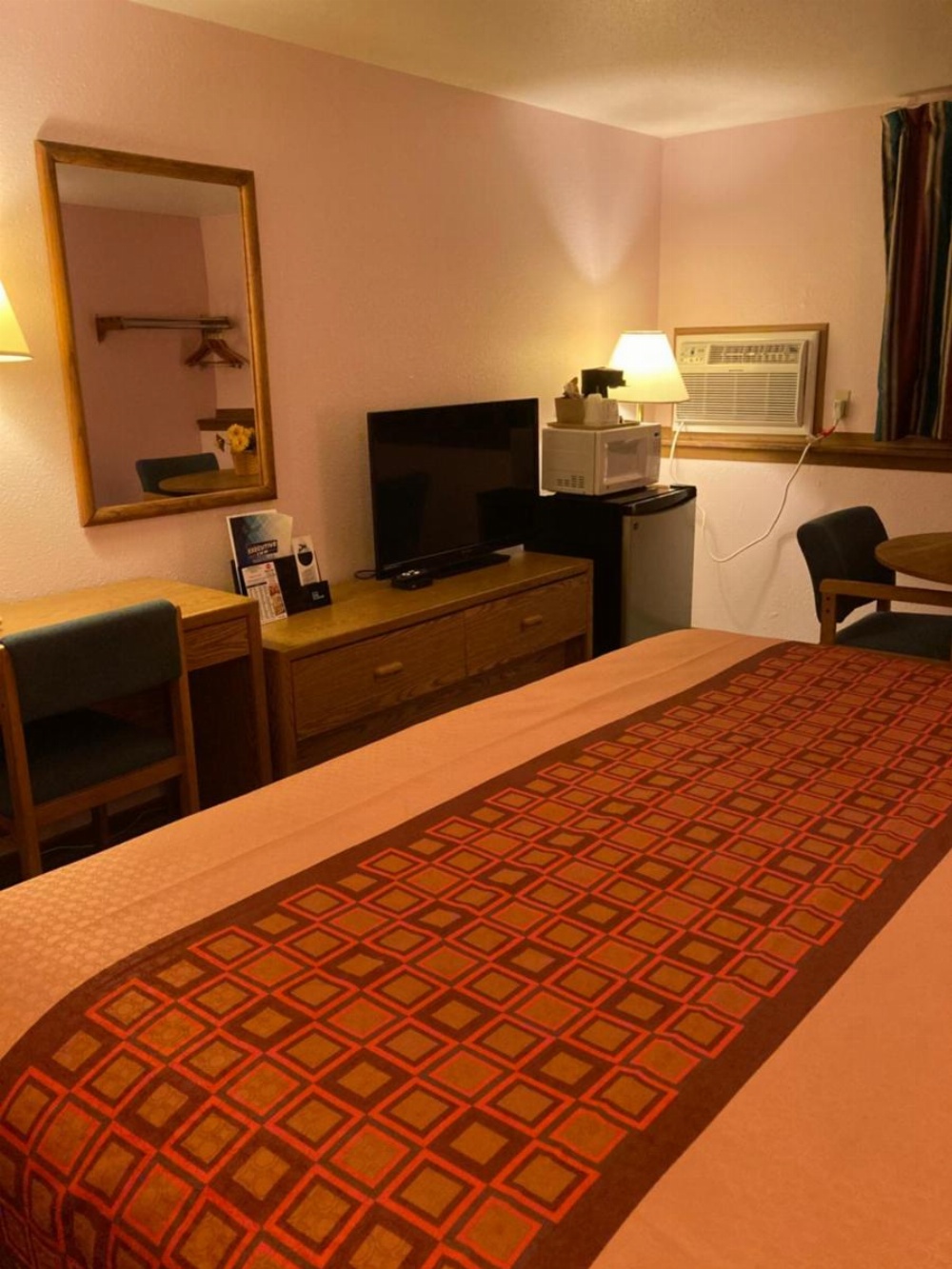 Room image 2