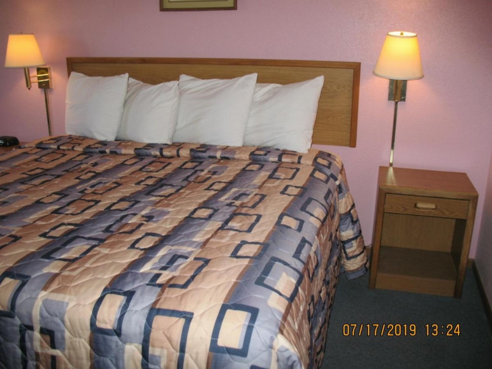Executive Inn